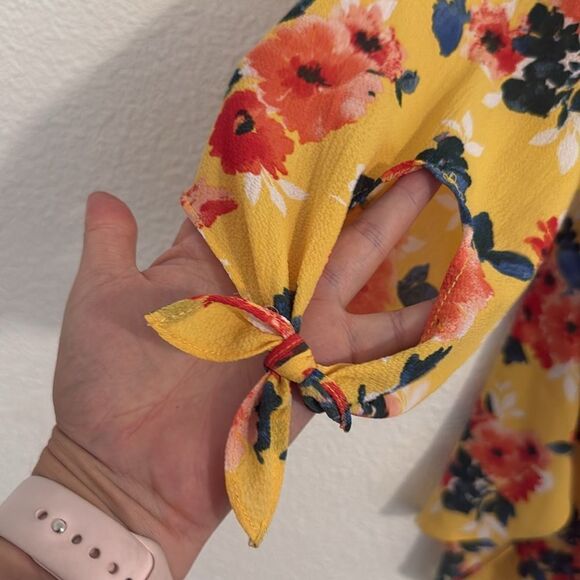 Status by Chenault-Womens Yellow Floral Shirt Blouse Top- Size XXL - Picture 3 of 9